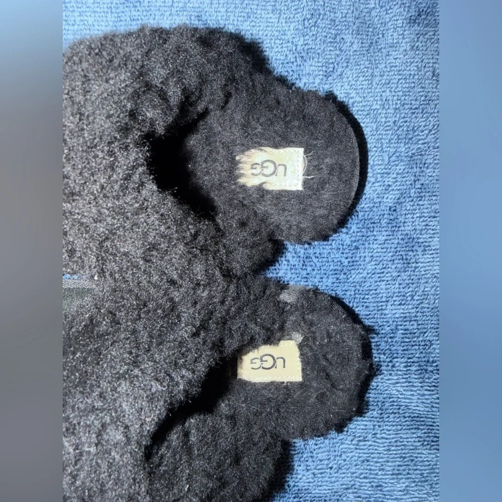 UGG Kids Black Cozy Slippers